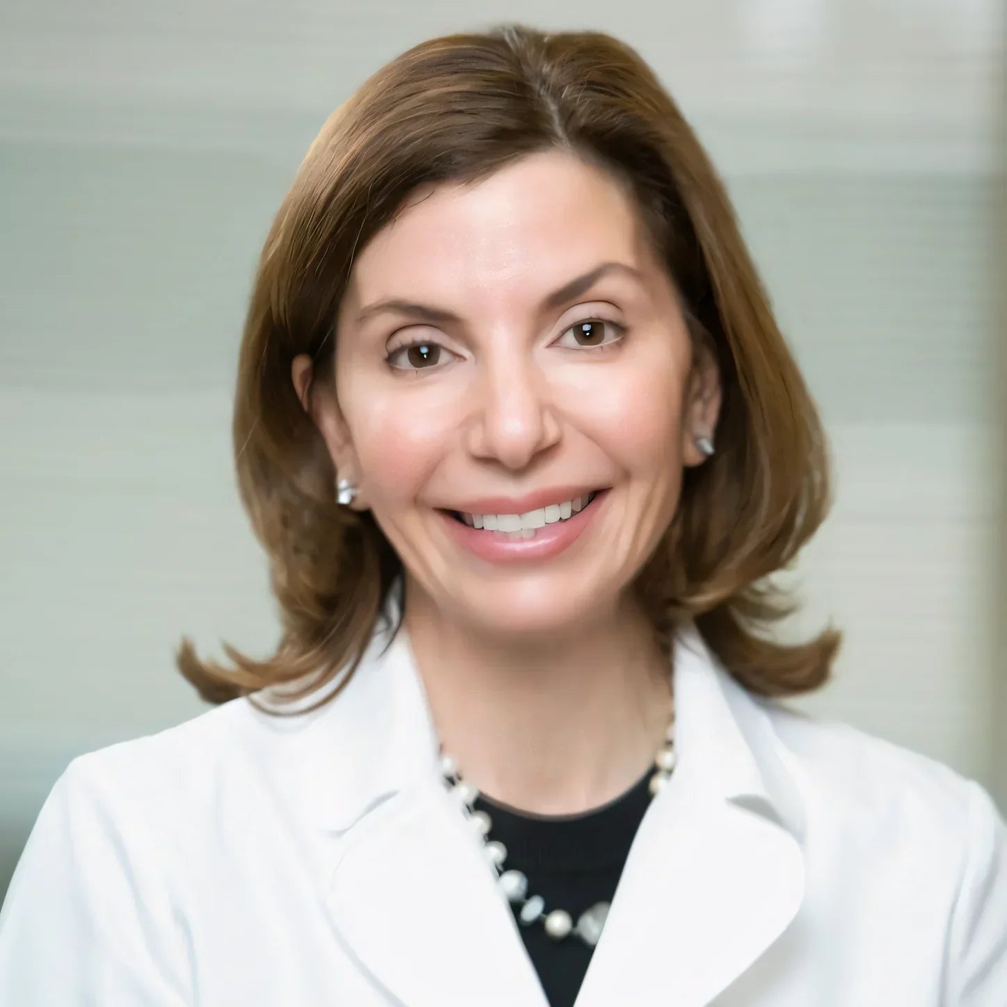 <strong>Dr. Laura Bianchi, MD</strong>
